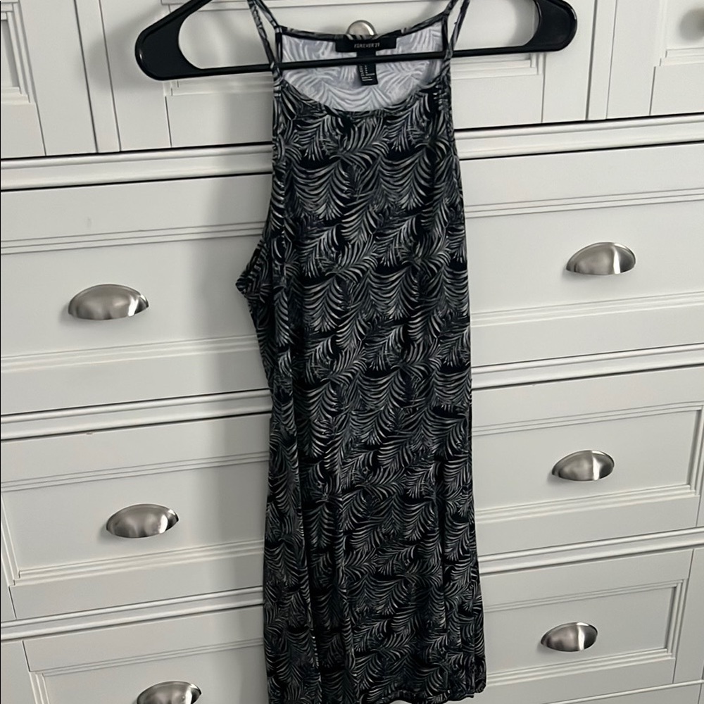 H&M Black and White Patterned Dress